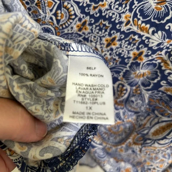 Savanna Jane Navy and Orange Paisley Top - Picture 5 of 5